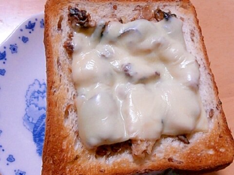EPAたっぷり☆オイルサーディンのチーズトースト